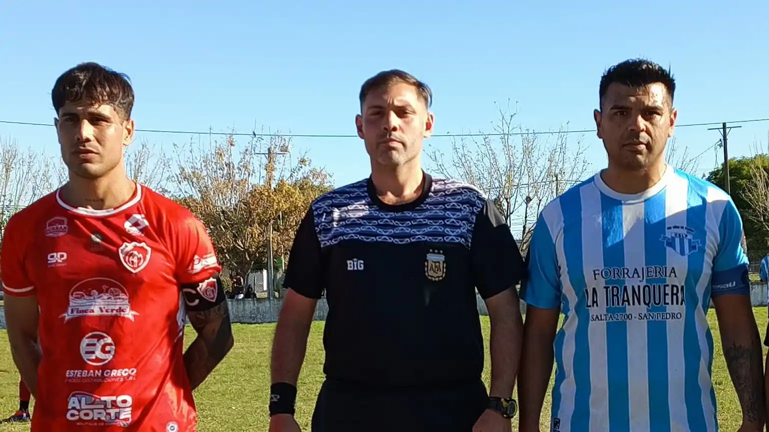 Las Palmeras y Mitre empataron 1 a 1 en Río Tala.