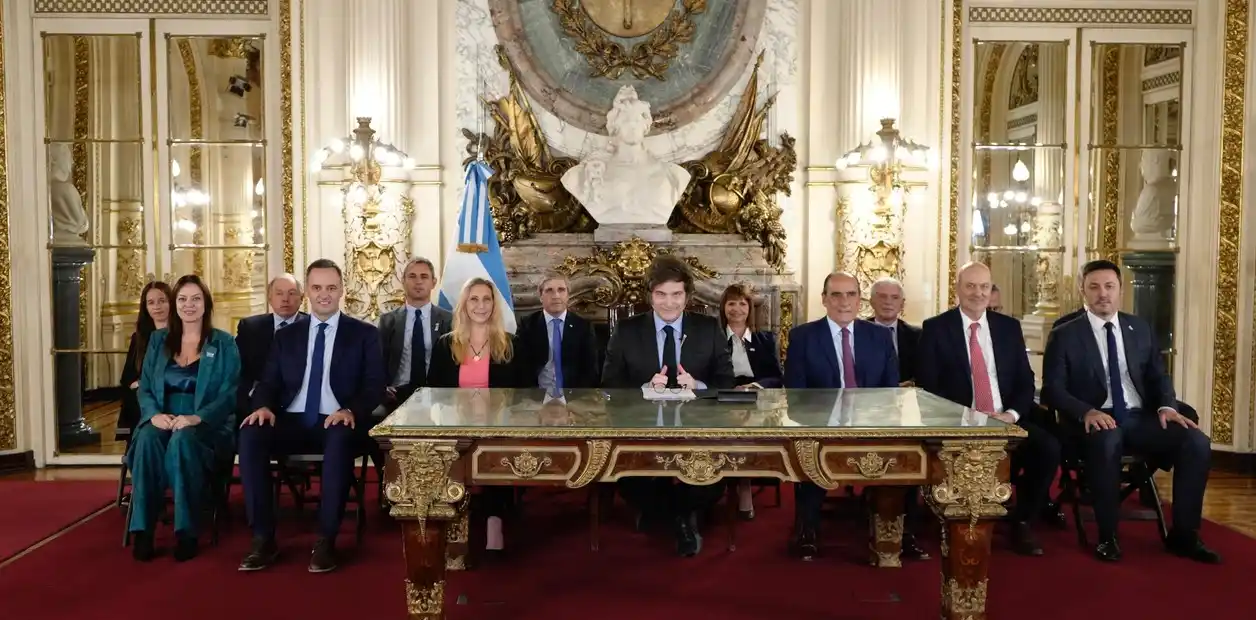 Milei celebró el acuerdo con el FMI, el fin del cepo y aseguró que seguirá el ajuste: "Todo marcha de acuerdo al plan"