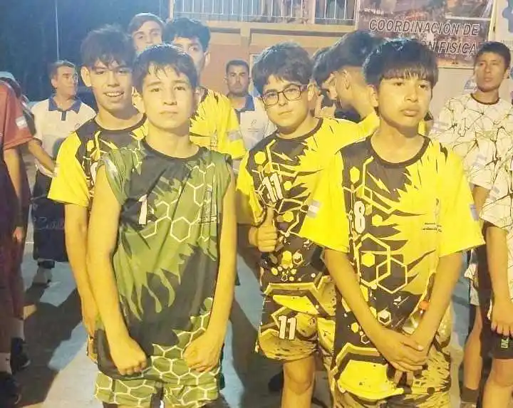 Villa 213, campeón
del vóley masculino