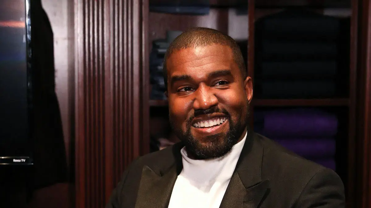Kanye West es acusado de racismo, antisemitismo y homofobia en nueva demanda
