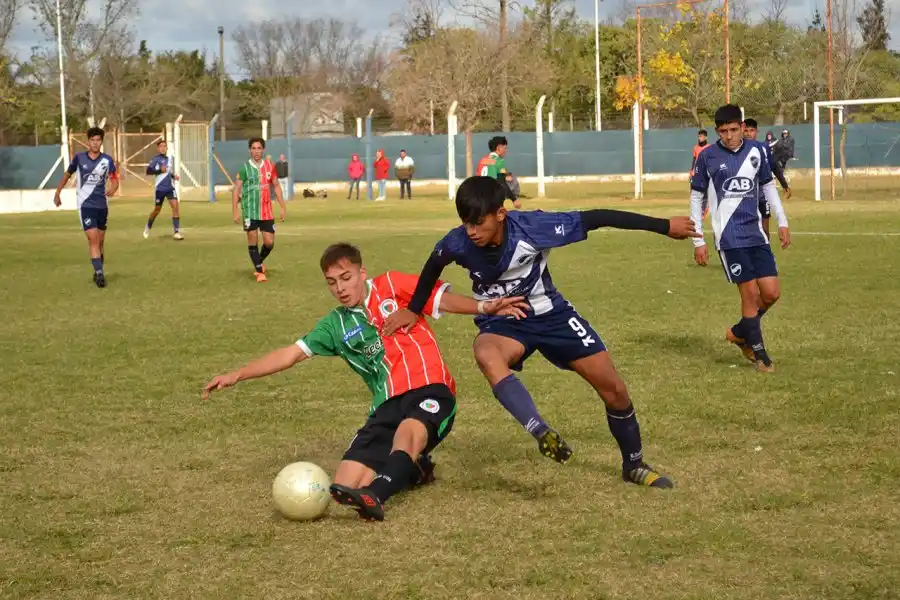 Sp.Ben Hur enfrentó al 9 de Morteros en Juveniles