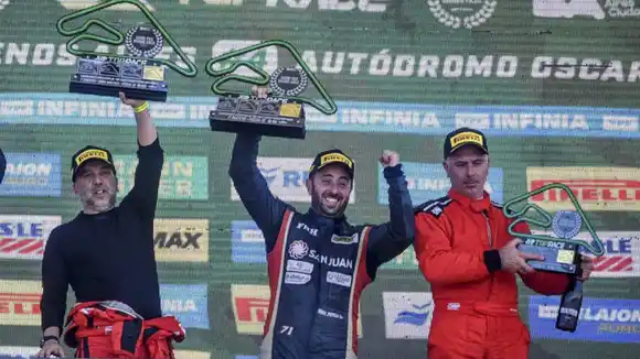 Verriello cerró el año con un podio y el subcampeonato de Top Race Series