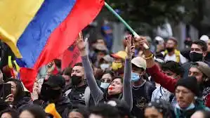 Protestas contra Duque ESTALLAN por abusos policiales en suroeste de Colombia