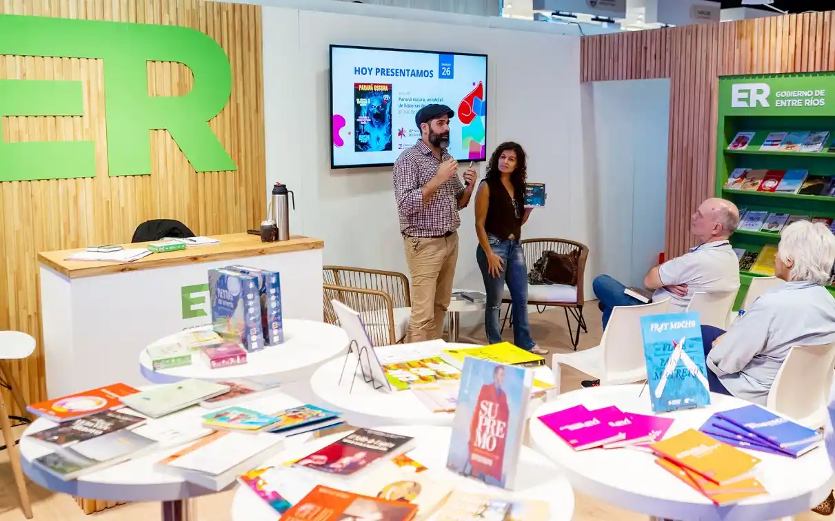 El stand de Entre Ríos en la Feria Internacional del Libro tuvo una intensa actividad literaria