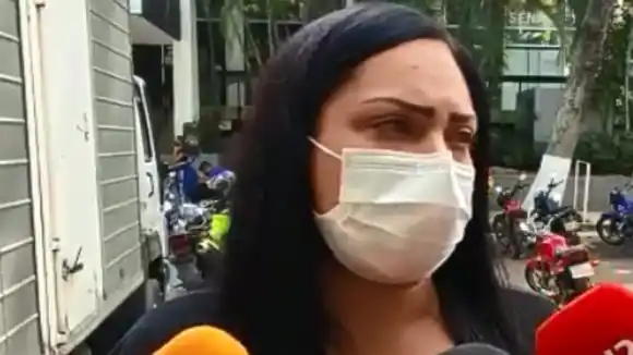 “NO VAMOS A PERMITIR LA CREMACIÓN”, la hija del general Raúl Isaías Baduel espera por autopsia de ley