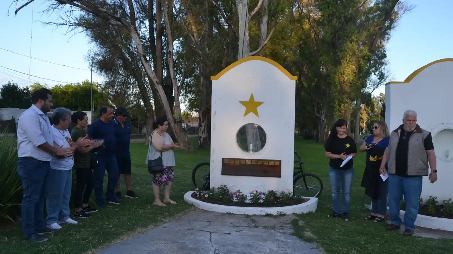 Estrellas Amarillas conmemoró un nuevo aniversario con un emotivo acto