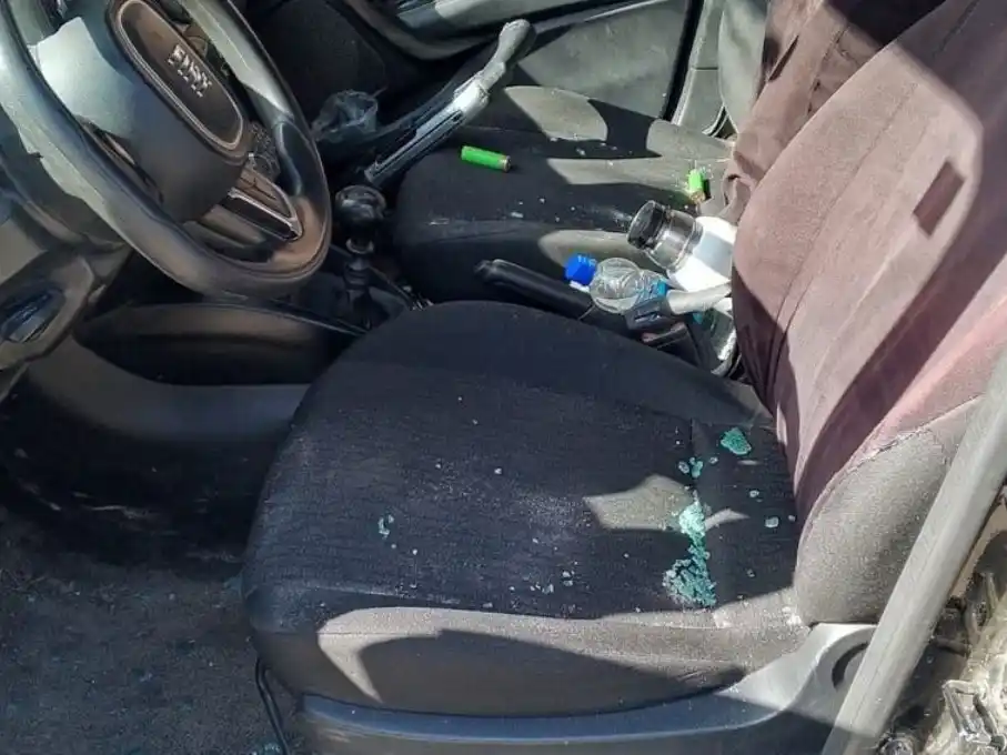 Combate en una escuela 2