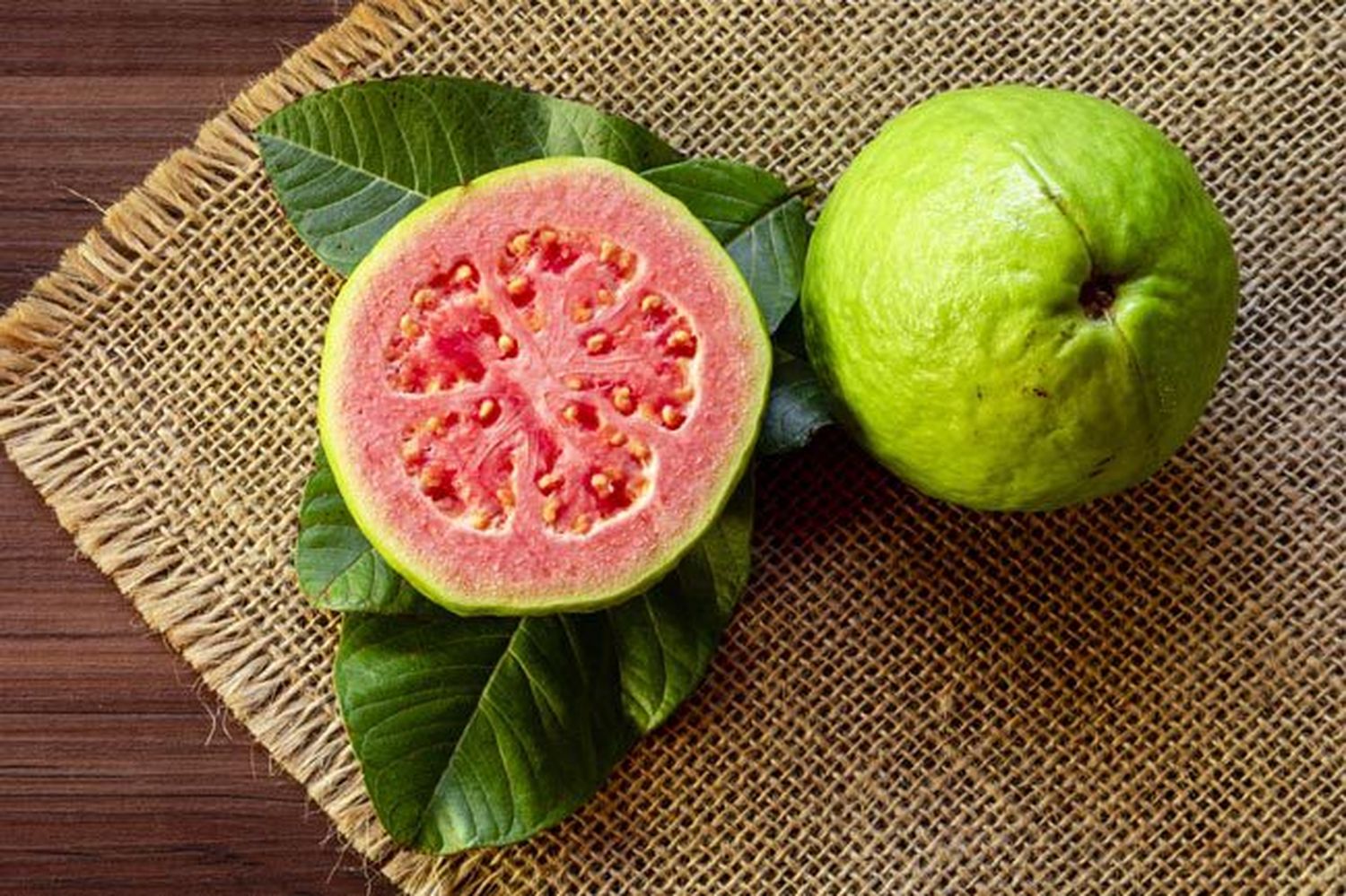 CURATIVA Y SABROSA: estos son seis usos increíbles de la GUAYABA