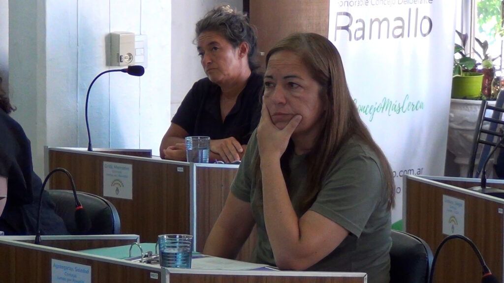 La concejala Soledad Agotegaray, autora del Proyecto (FOTO: La Voz de Ramallo).