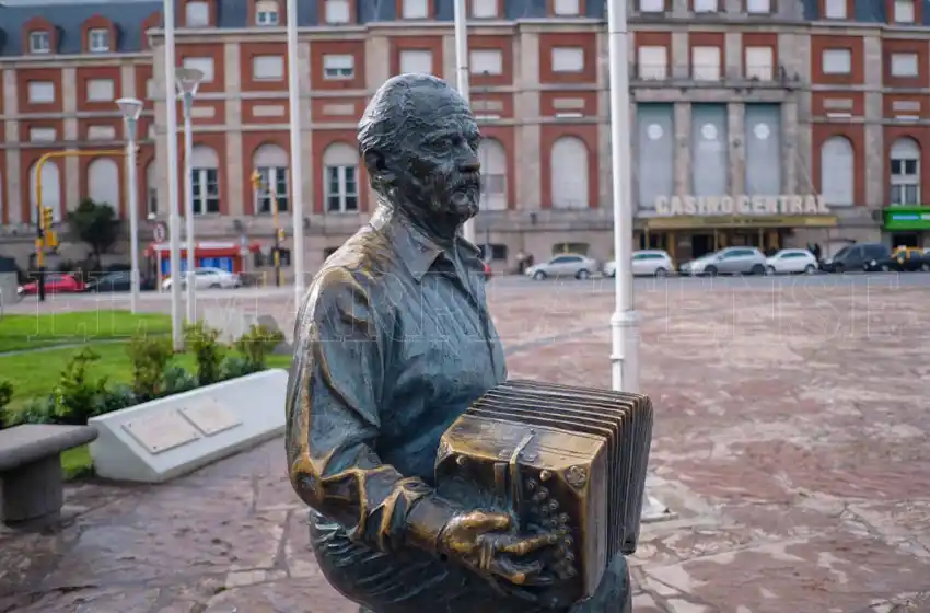 Convocan a artistas para la nueva edición del Festival Piazzolla