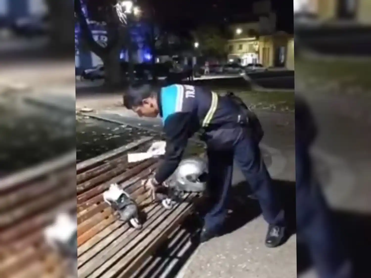 Video: Le prohibieron patinar en la Plaza San Martín, lo multaron y le pusieron precintos a sus patines