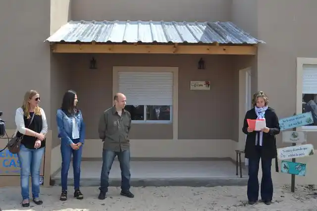 Entregaron la séptima vivienda del plan: “Costó pero valió la pena”, dijo el dueño  