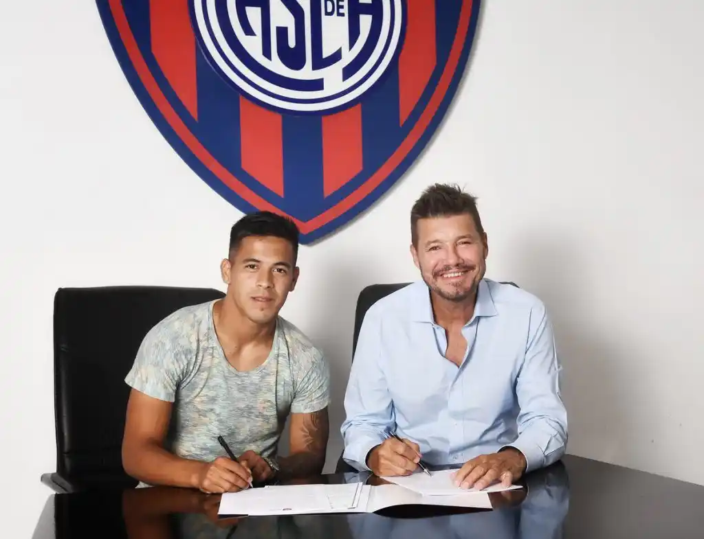 Nicolás Fernández selló su vínculo con San Lorenzo