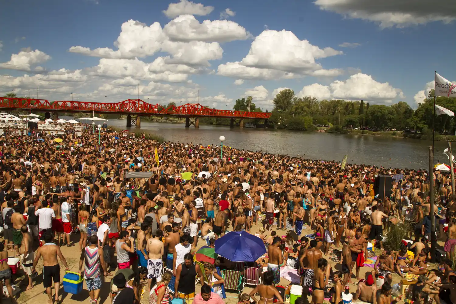 Cerca de 100 mil turistas visitaron la ciudad en el feriado de Carnaval