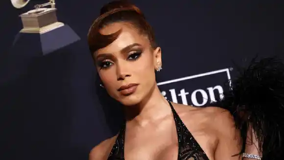 Anitta y Warner llegan a acuerdo y terminan relación