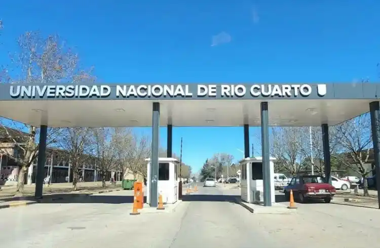 La Universidad Nacional de Río Cuarto cuenta con carreras que interesan en el sur-sur santafesino.