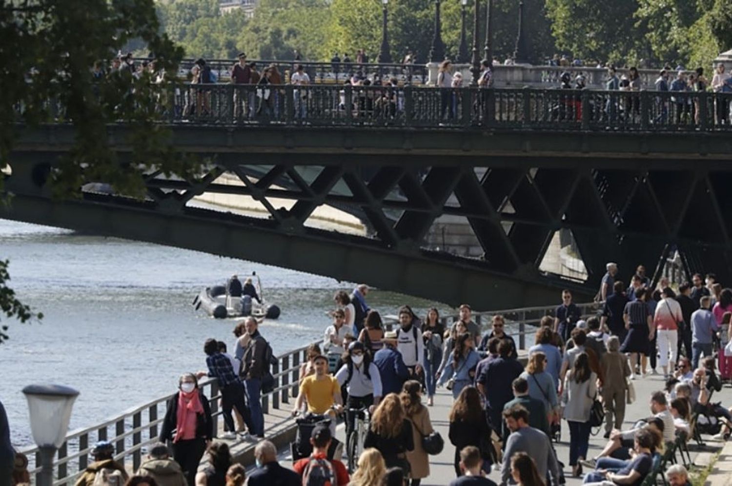 Francia no descarta una nueva ola de coronavirus a fin del mes de julio