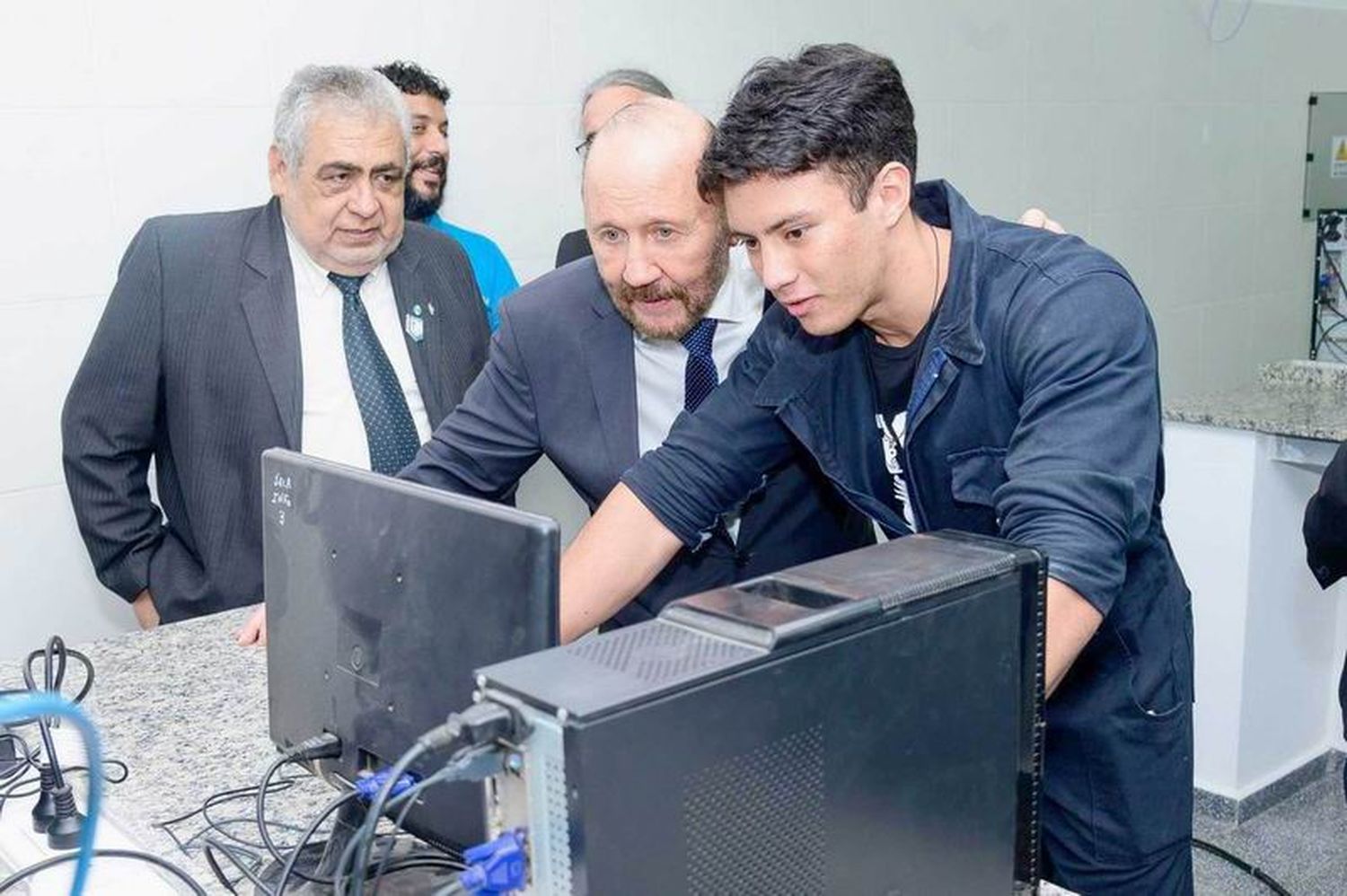 El gobernador Insfrán llegó a las 1.462 
obras educativas habilitadas en su gestión