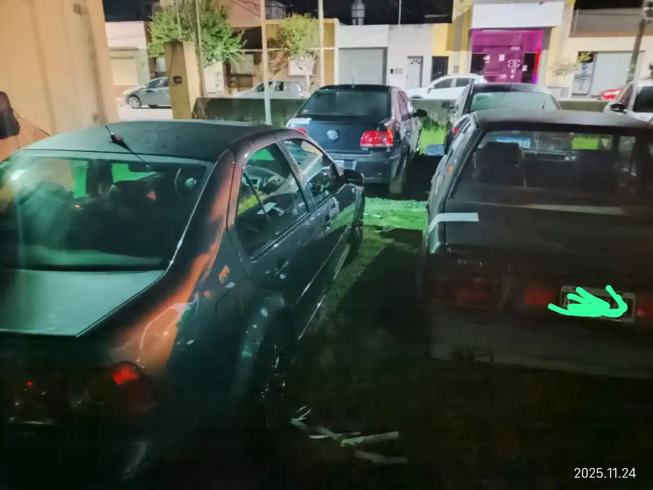 Los autos fueron secuestrados y trasladados a depósito municipal.