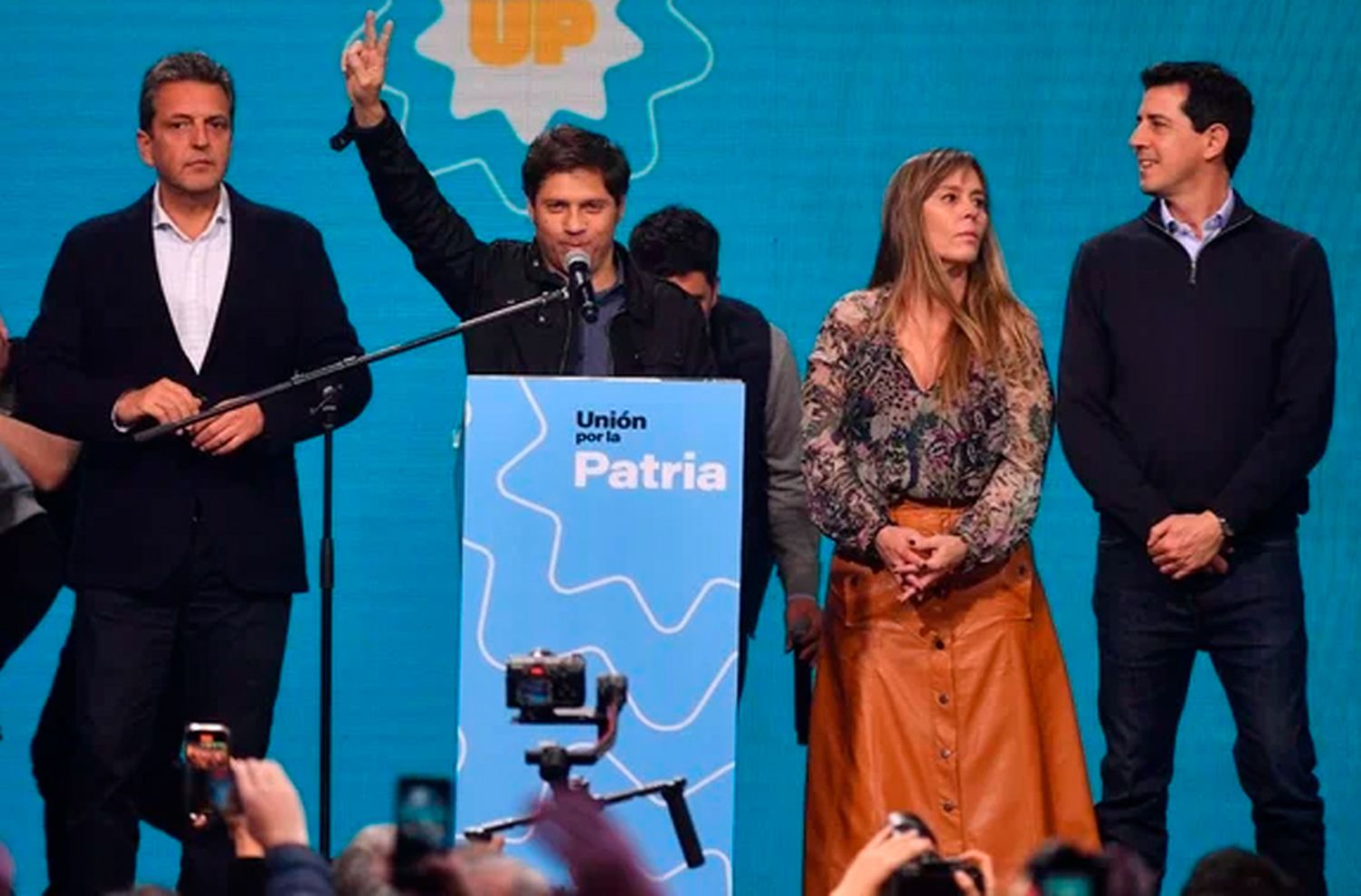 Kicillof ganó en la Provincia: "No se construye un futuro mejor con ajuste o dinamita"