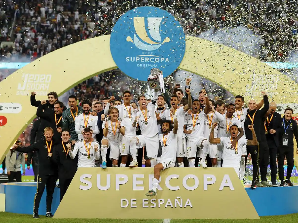 Real Madrid festejó en Arabia Saudita