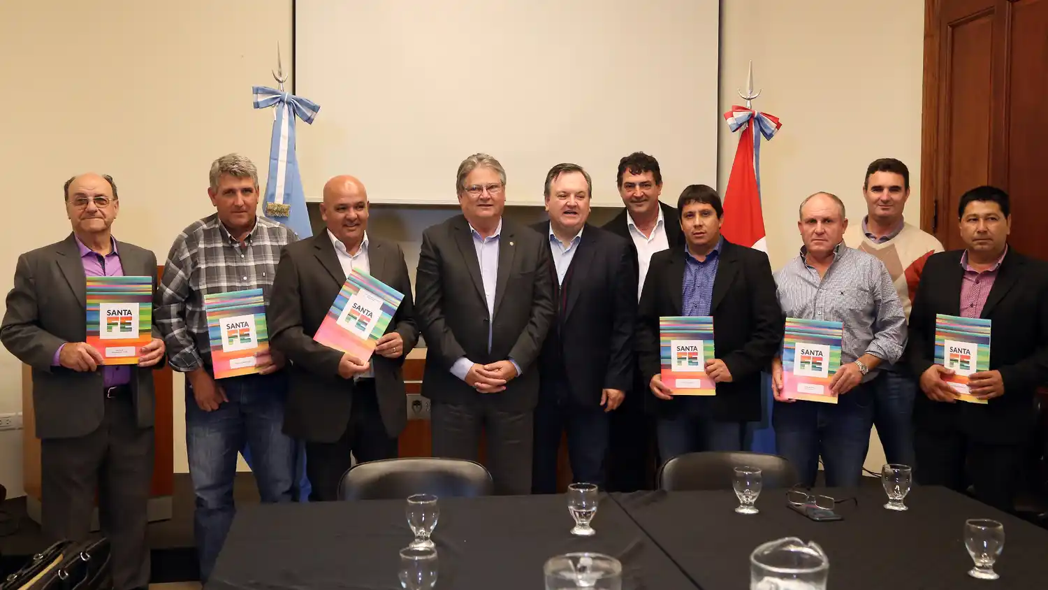 Entregaron aportes a los departamentos San Cristóbal y Las Colonias