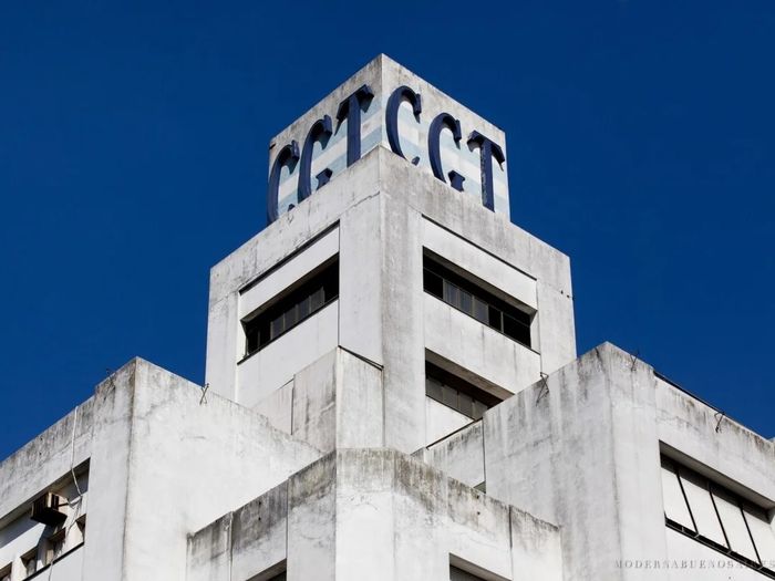 La CGT presentó un amparo contra el decreto que busca limitar huelgas