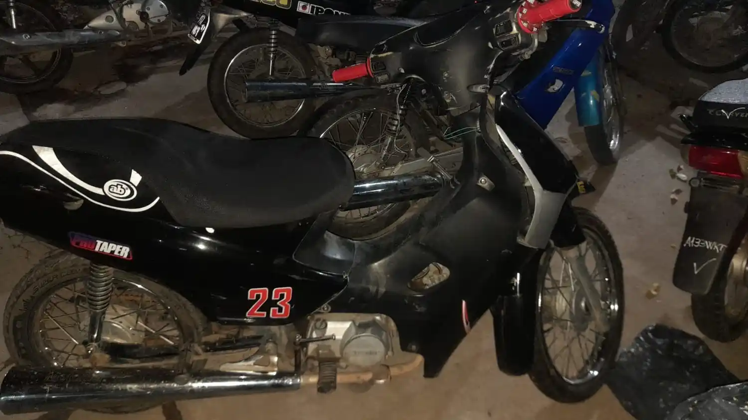 Detuvieron a un hombre con pedido de captura y a su acompañante por resistencia a la autoridad