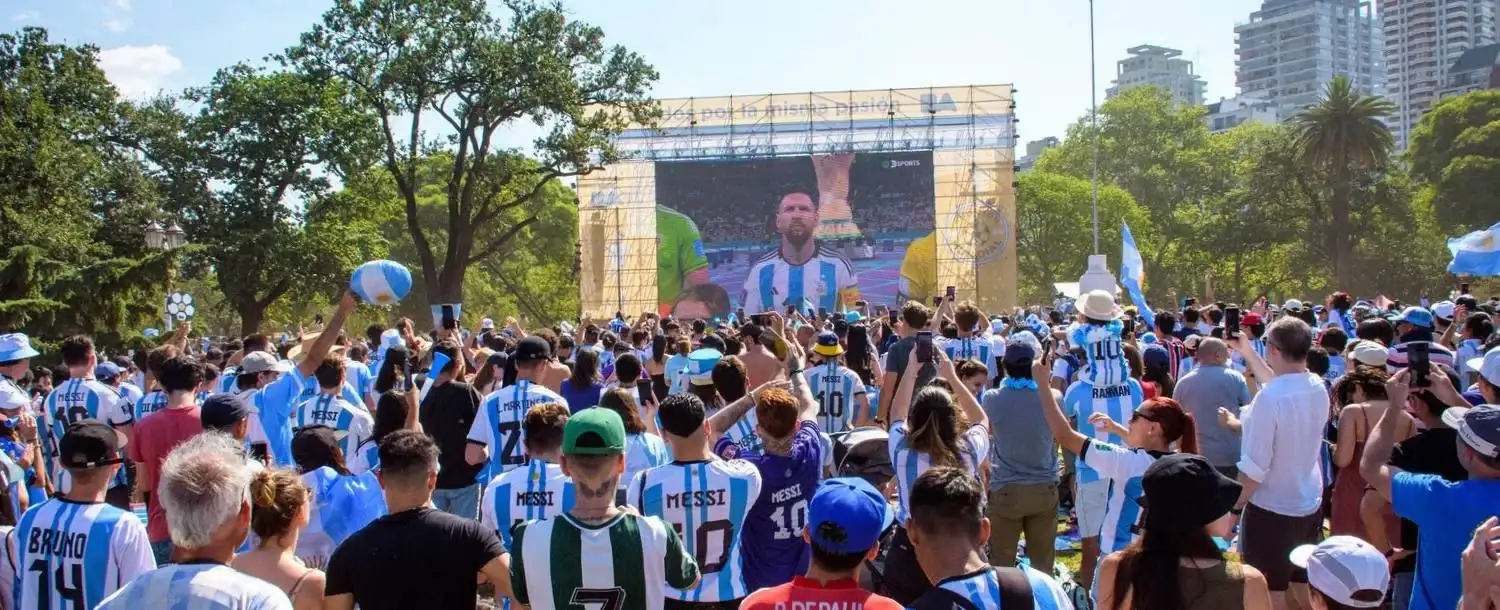 Fútbol y gastronomía: los imperdibles de Buenos Aires para este fin de semana largo