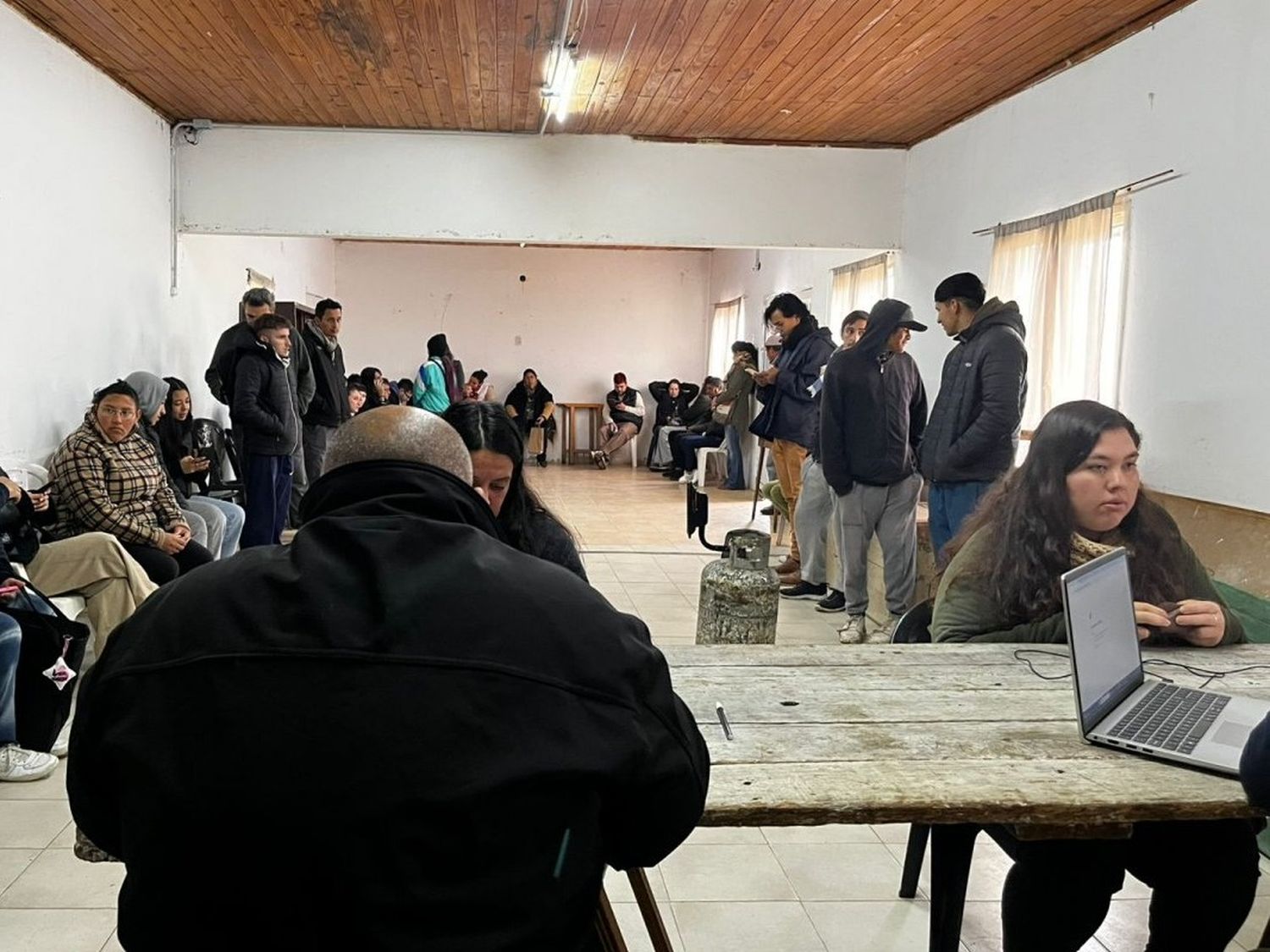 Promovieron programas de inserción laboral en el barrio La Cuchilla