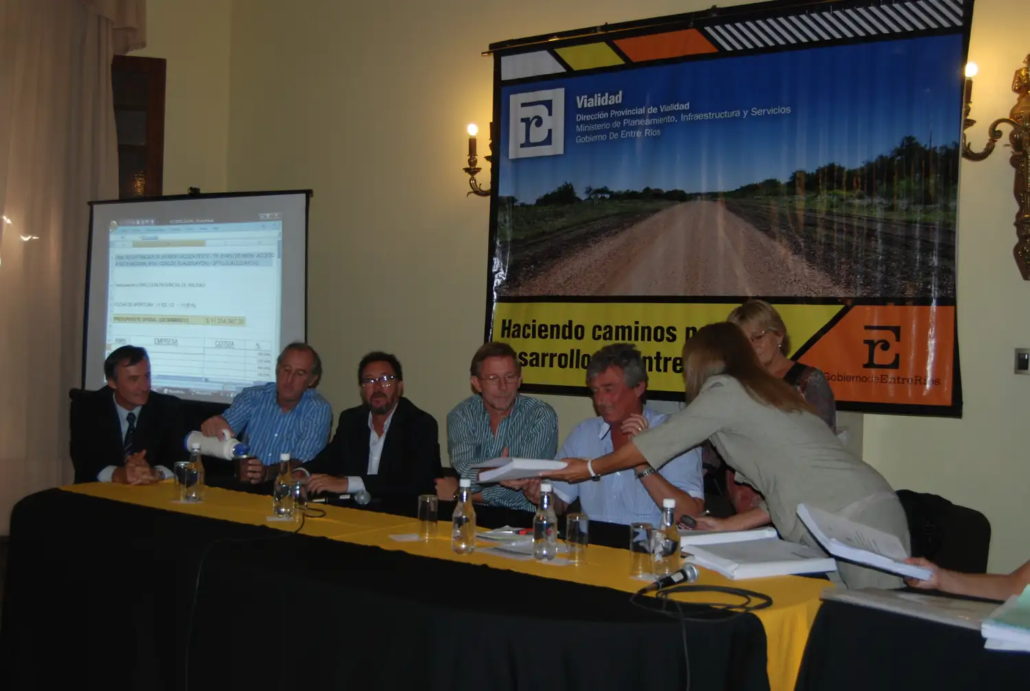 Dos empresas presentaron sus ofertas para la obra de Urquiza al Oeste