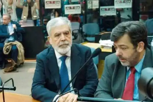 Julio De Vido está en libertad