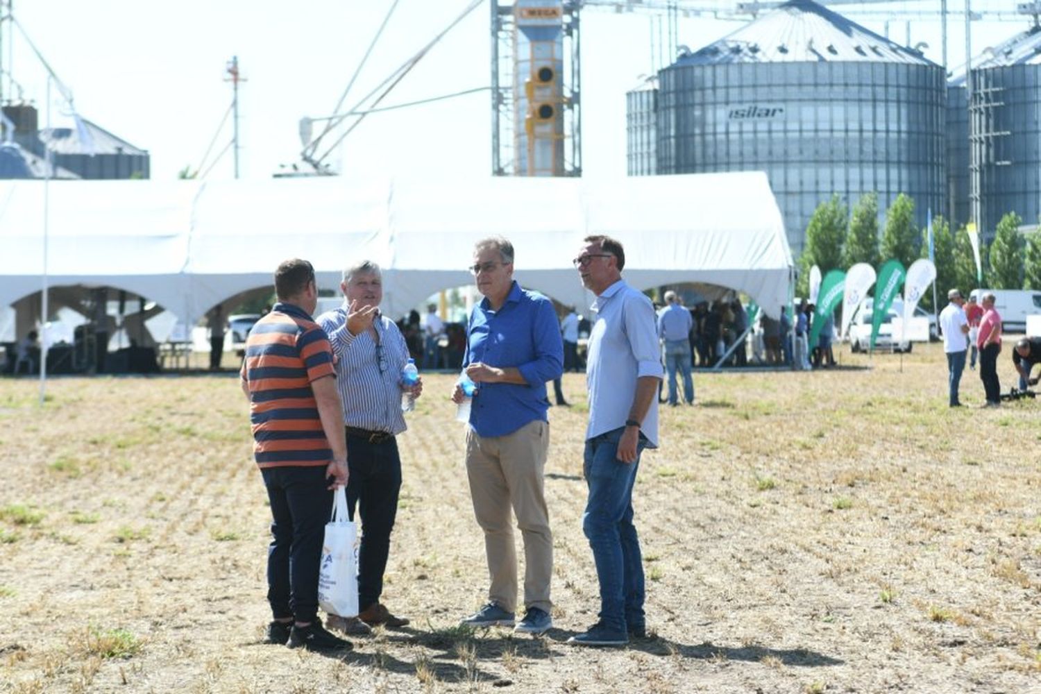 Luis Castellano participó de la muestra “A Campo Abierto”