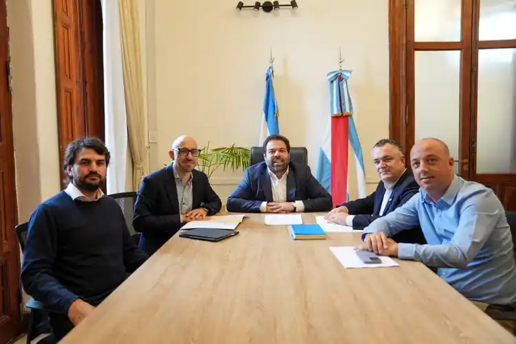 Entre Ríos impulsa un estudio sobre inserción laboral juvenil con la UNER