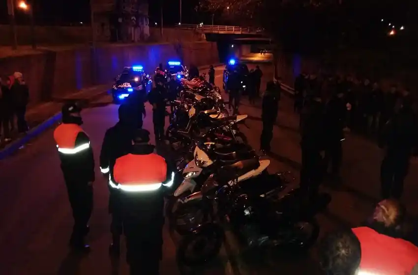 Se remitieron al corralón municipal 56 vehículos en Rosario