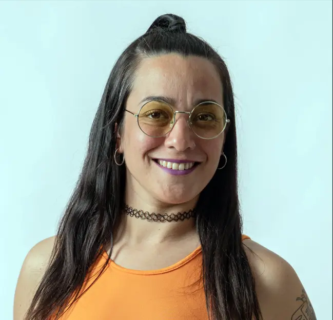 Disfruta. Melisa Cáceres de sus labores elegidas: la docencia y la música
