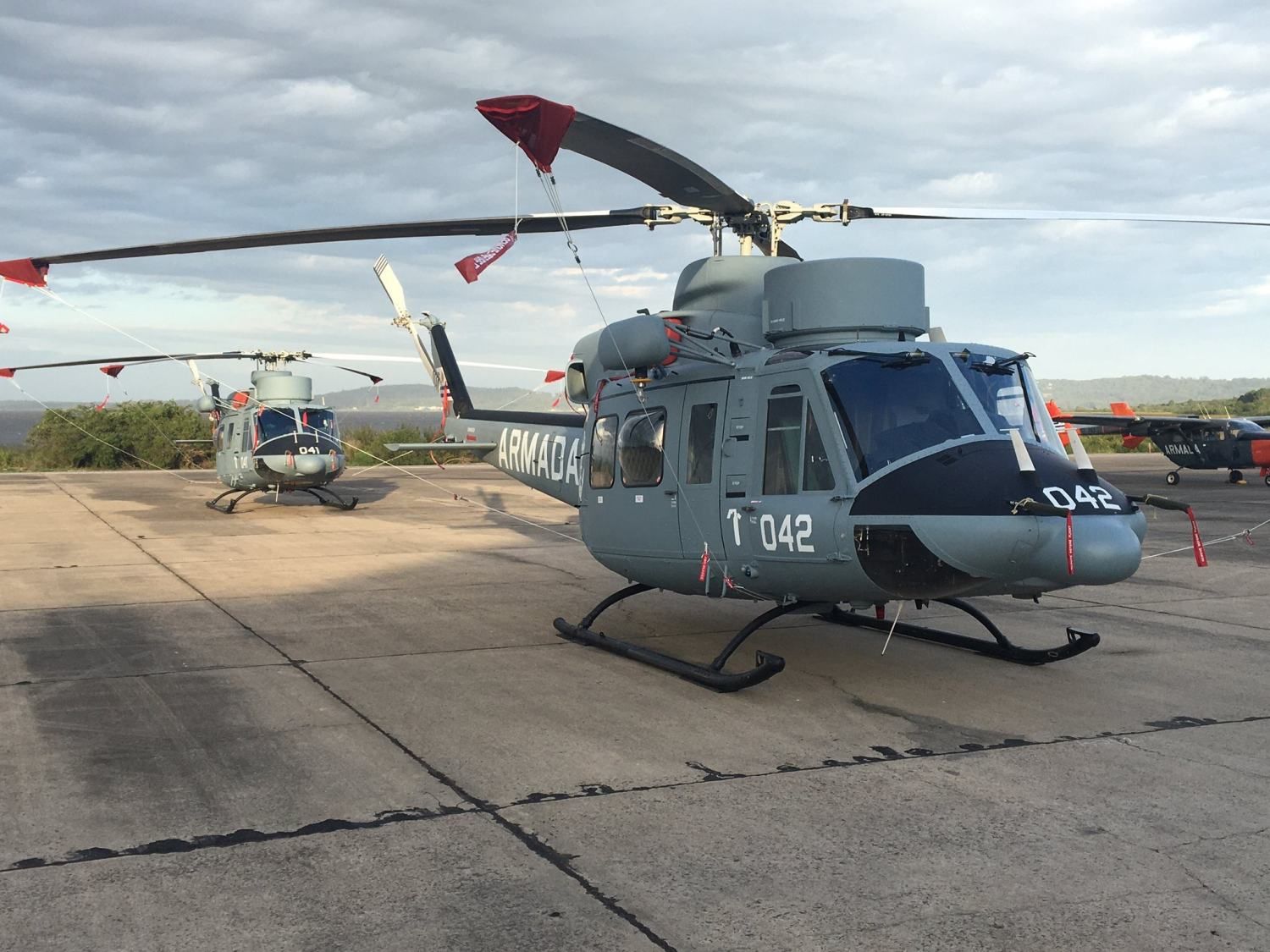 La Armada uruguaya se refuerza: llega el segundo Agusta Bell 412 SP desde Italia