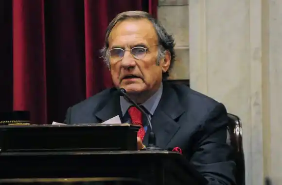 Reutemann evoluciona de su cuadro de coronavirus tras estar en terapia intensiva