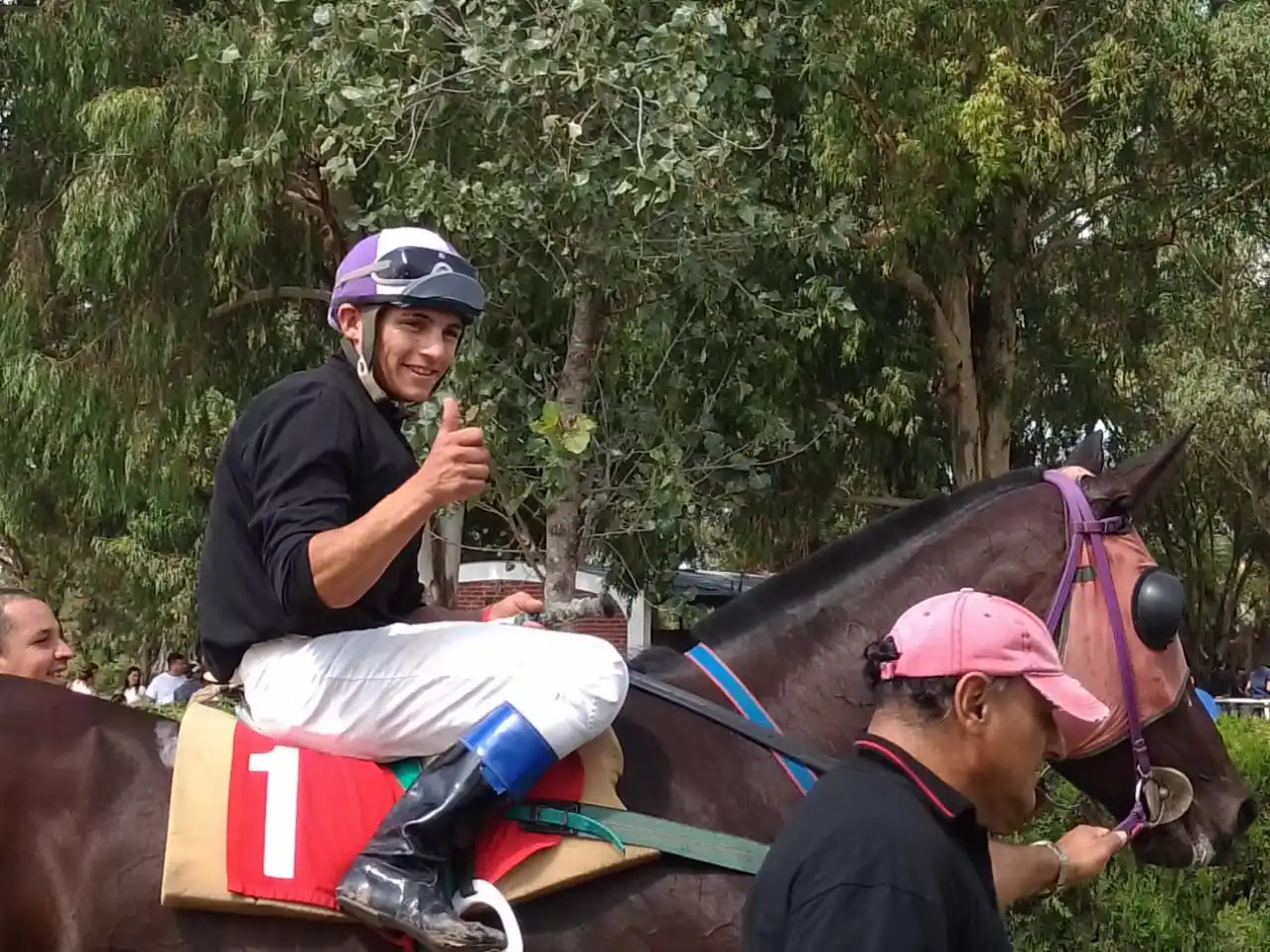 Turf: Radiante Boy y Noah Tom, los ganadores de la Copa Criadores