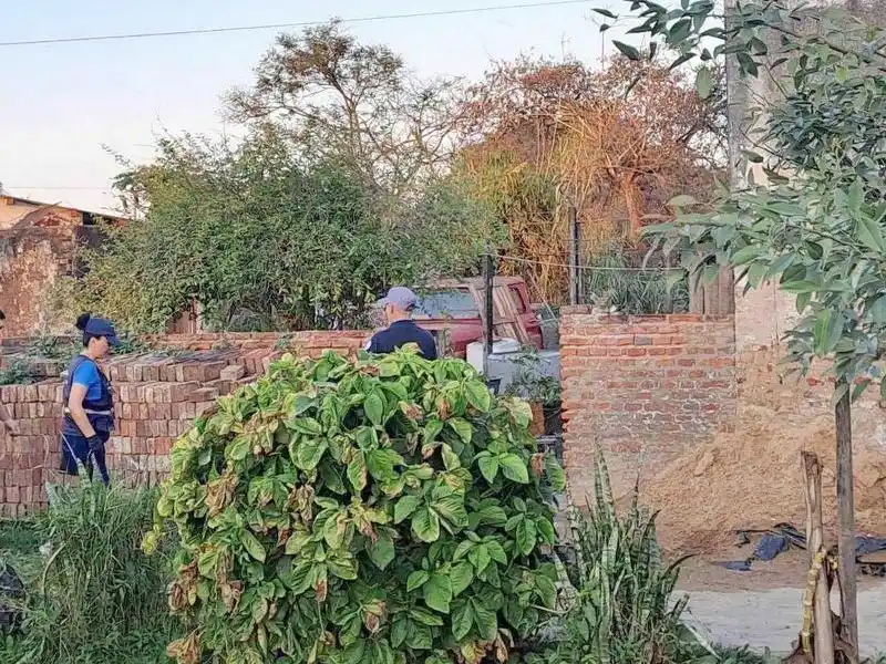 Una mujer murió tras caer al aljibe en el patio de su casa