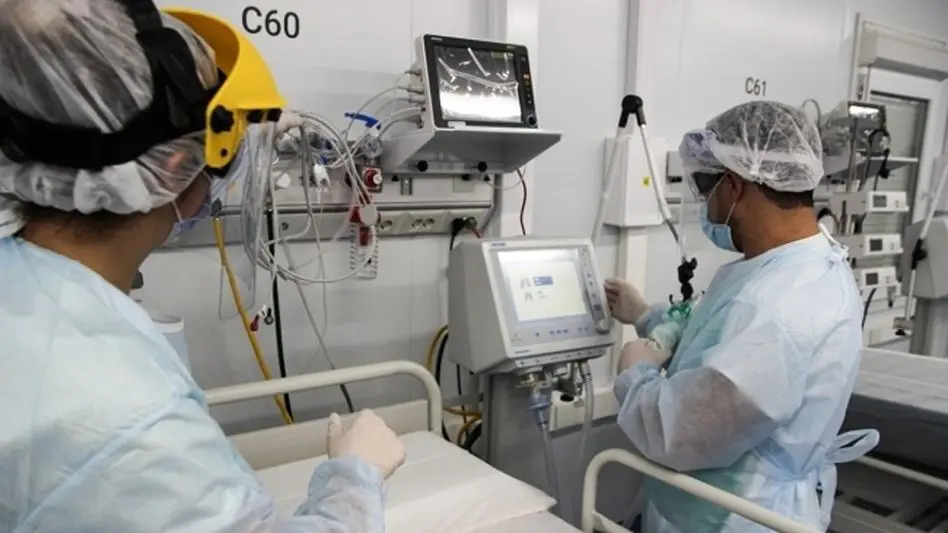 "En esta segunda ola nos encontramos con pacientes que requieren de mucho tiempo de internación"