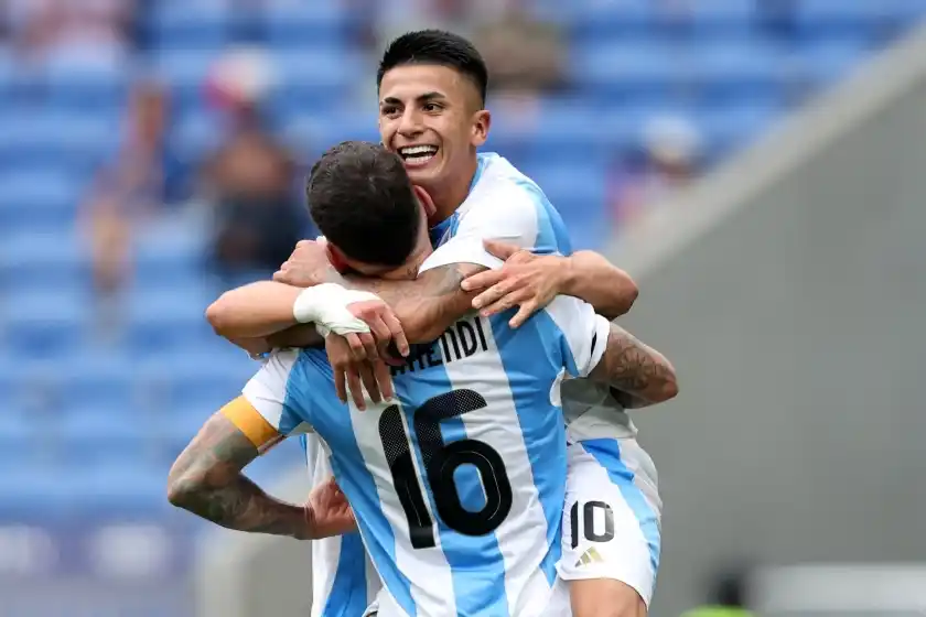 Argentina le ganó a Ucrania.