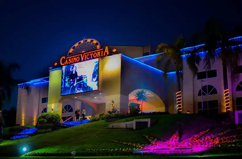 Despliegue policial en el casino de Victoria por el caso Martín Insaurralde