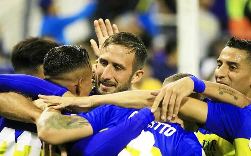 Boca volvió a ganar y acecha a Estudiantes