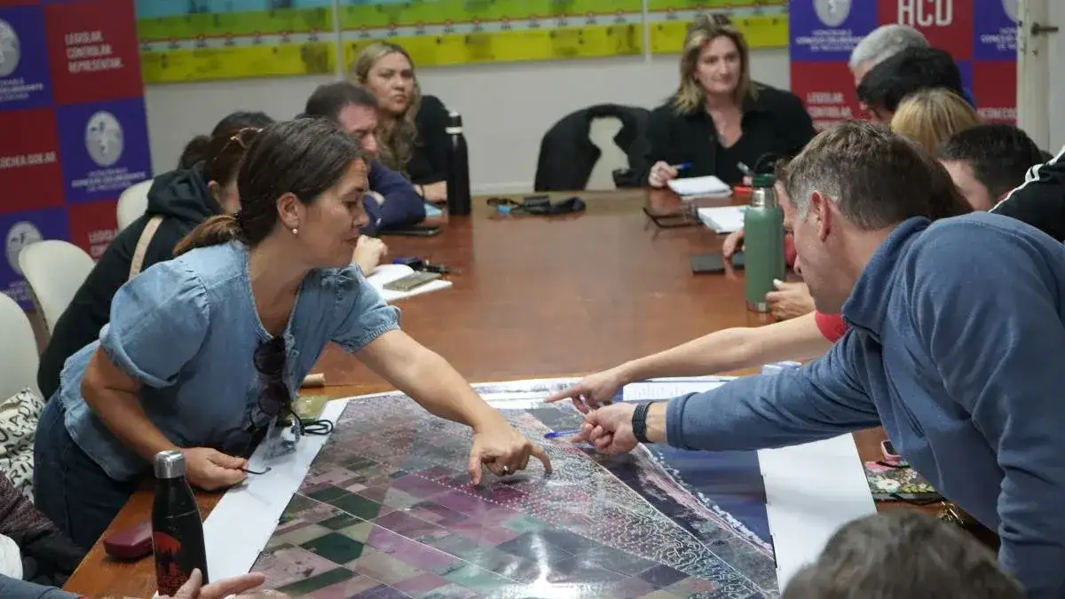 Vecinos explicaron problemas hídricos de sus barrios a concejales