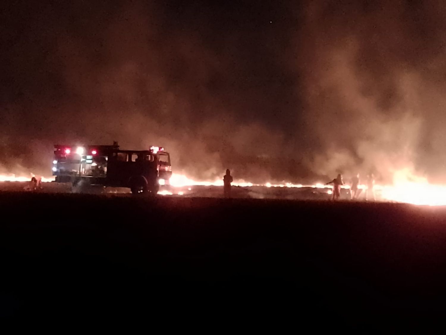 Bomberos sofoca incendio