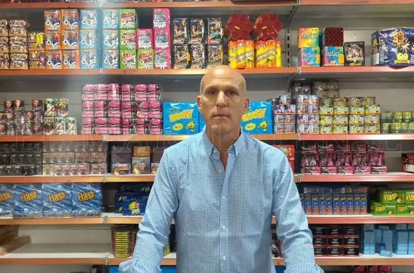 Comerciantes de pirotecnia sobre la prohibición: "Es ridículo"