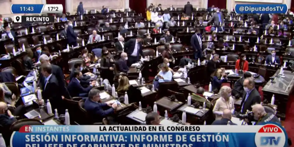 EN VIVO | Diputados recibe el informe de Santiago Cafiero