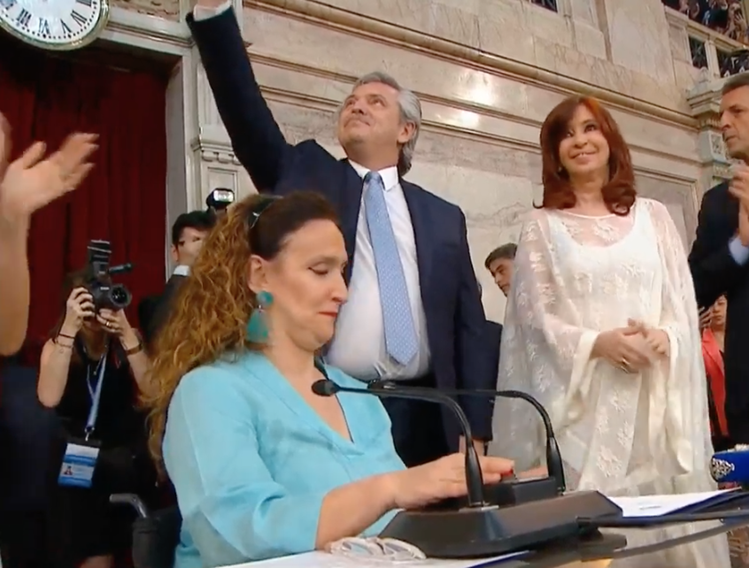 El presidente Fernández anunció un "sistema de créditos no bancarios a tasas bajas"