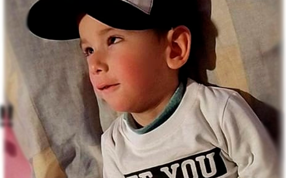 “Todos por Bastian”: colecta para un niño con parálisis cerebral que necesita una silla postural